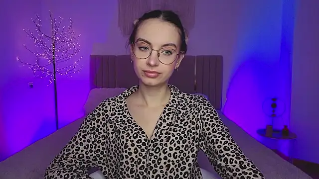 Real cutie1 online show from March 2026 02:08:02 PM