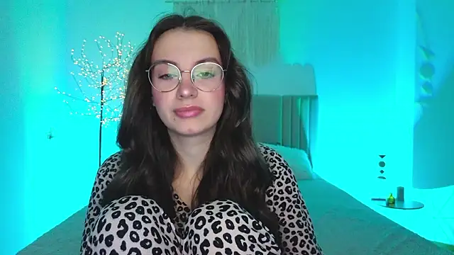 Real cutie1 online show from March 2026 02:22:01 PM