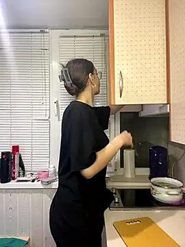 Real cutie1 online show from November 2025 07:58:02 PM