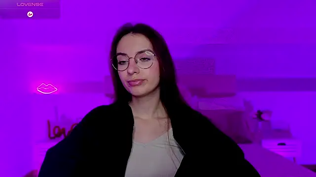 Real cutie1 online show from November 2025 08:58:02 PM