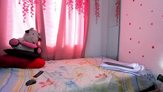 lanastone86 online show from April 2026 01:38:02 PM