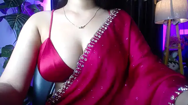 kiara 1122 online show from June 2026 10:48:01 PM