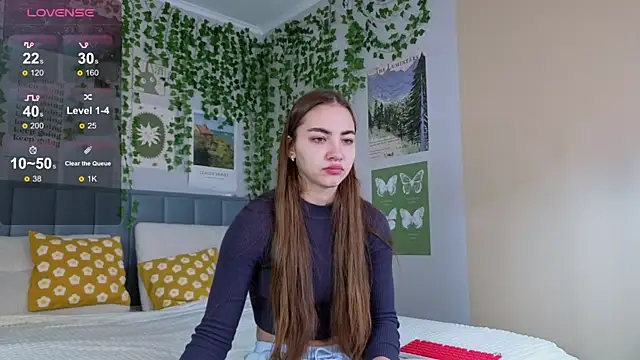 Ashley Pierce online show from October 2025 04:13:02 AM