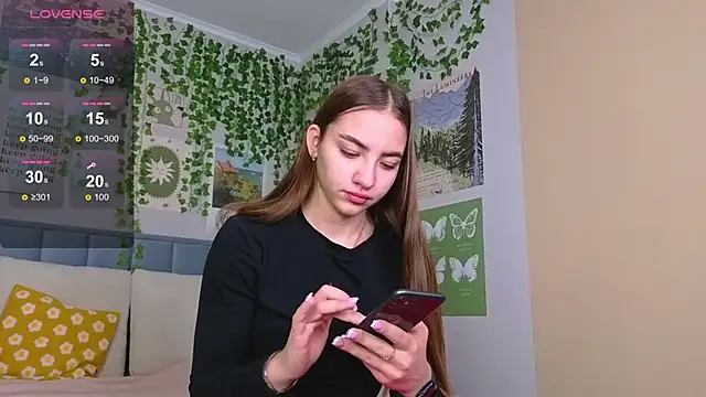 Ashley Pierce online show from October 2025 04:13:02 AM