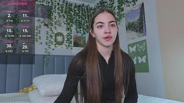Ashley Pierce online show from October 2025 04:14:01 AM