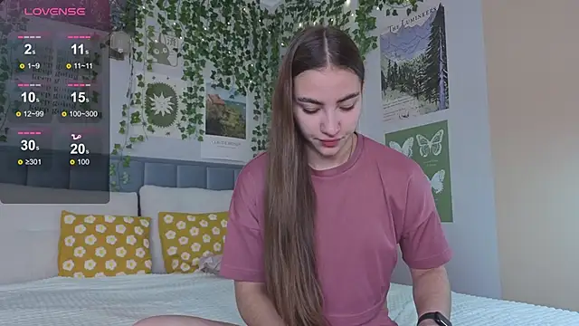 Ashley Pierce online show from September 2025 04:17:01 AM