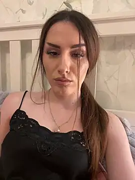 AriaAdda online show from June 2026 07:52:01 PM