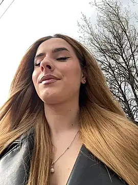 AriaAdda online show from April 2026 01:28:02 PM