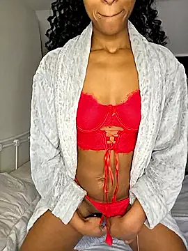 Snapshot of Hazel_Dollxx chatting on January 2026 01:18:02 PM Hazel Dollxx online show from January 2026 01:18:02 PM