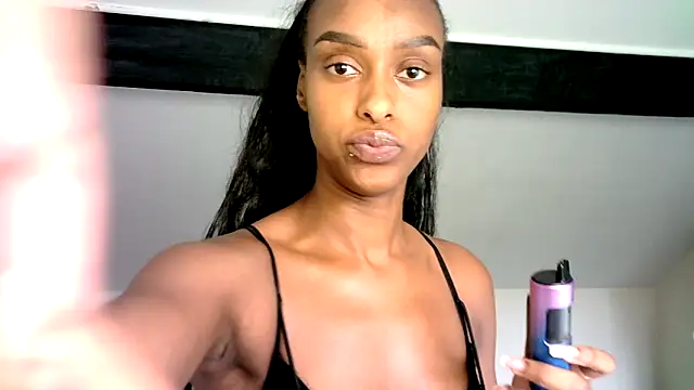 Snapshot of Hazel_Dollxx chatting on September 2025 10:25:01 AM Hazel Dollxx online show from September 2025 10:25:01 AM