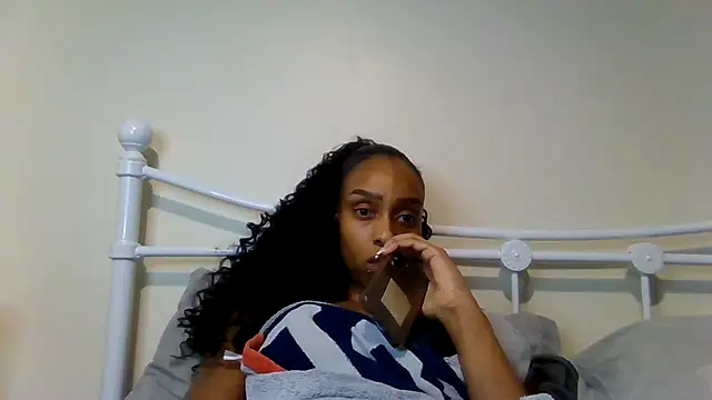 Snapshot of Hazel_Dollxx chatting on January 2026 12:09:01 PM Hazel Dollxx online show from January 2026 12:09:01 PM