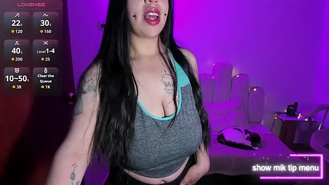 megan foz online show from September 2025 06:21:02 PM