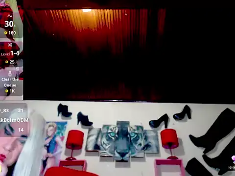 blondehot5v online show from September 2025 12:11:02 PM