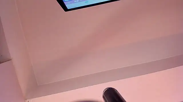 rubyrouge   online show from October 2025 07:36:01 PM