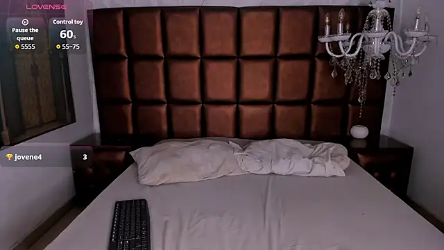 rubyrouge   online show from November 2025 07:25:01 PM