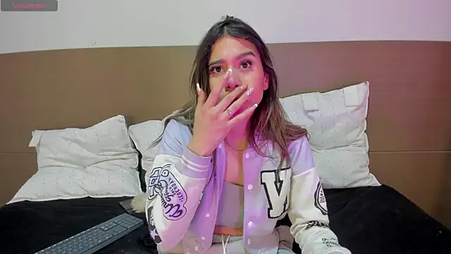 Rachell criss online show from April 2026 03:52:02 AM