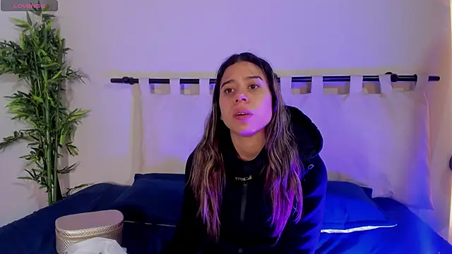 Rachell criss online show from February 2026 04:12:02 AM