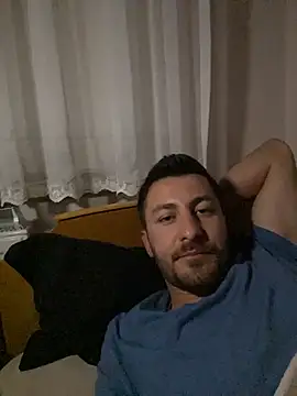 Snapshot of emredenizz07 chatting on December 2025 06:42:01 PM emredenizz07 online show from December 2025 06:42:01 PM