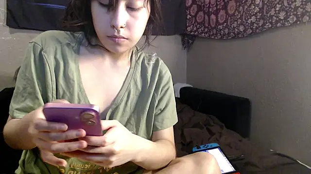 London Ray online show from May 2026 12:38:02 AM
