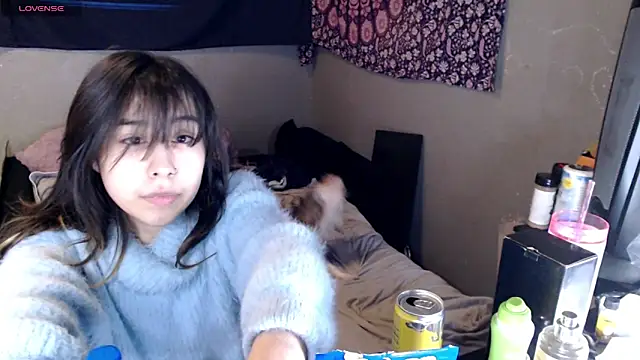 London Ray online show from November 2025 06:47:02 AM