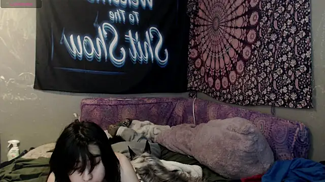 London Ray online show from September 2025 04:08:01 AM