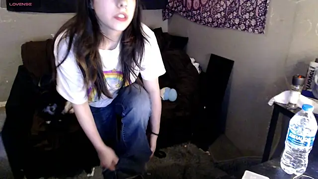 London Ray online show from March 2026 11:20:02 PM