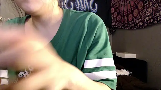 London Ray online show from May 2026 01:24:01 AM