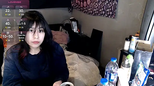 London Ray online show from November 2025 02:34:01 AM