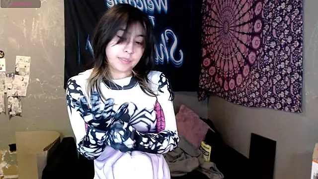 London Ray online show from October 2025 06:47:02 AM