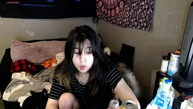 London Ray online show from November 2025 08:14:01 AM