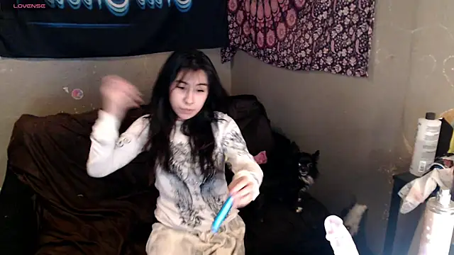 London Ray online show from April 2026 01:23:02 AM