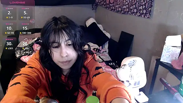 London Ray online show from February 2026 07:05:01 AM