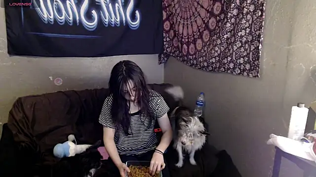 London Ray online show from April 2026 07:39:02 PM