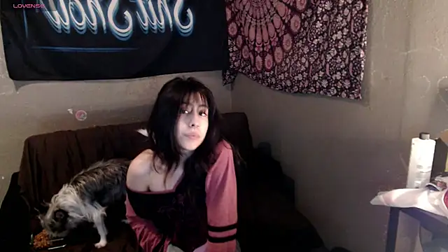 London Ray online show from April 2026 09:50:02 PM