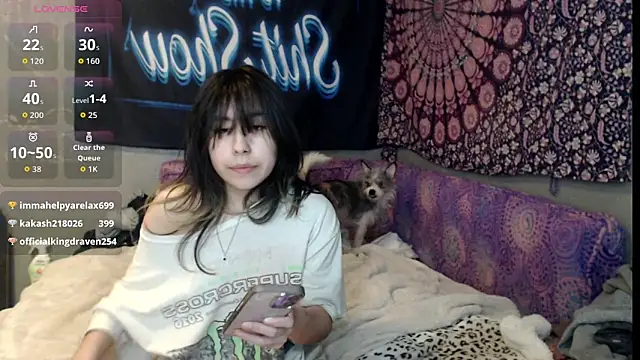 London Ray online show from September 2025 09:47:02 AM