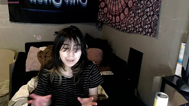 London Ray online show from October 2025 03:16:01 AM