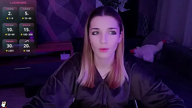 Sandy Belle online show from November 2025 04:33:02 PM