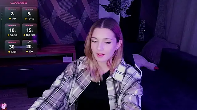 Sandy Belle online show from October 2025 05:59:02 PM