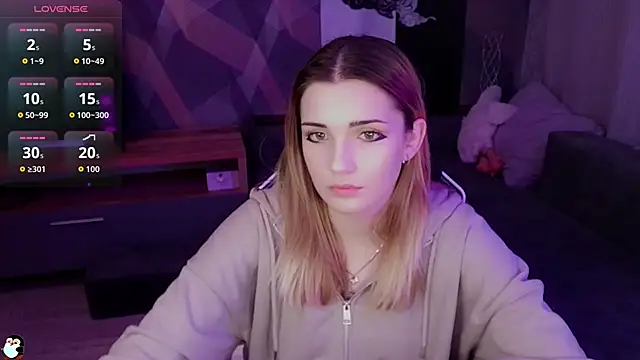 Sandy Belle online show from November 2025 05:27:02 PM