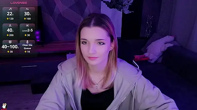 Sandy Belle online show from October 2025 06:40:02 PM