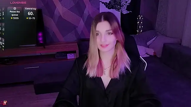 Sandy Belle online show from December 2025 11:50:02 PM