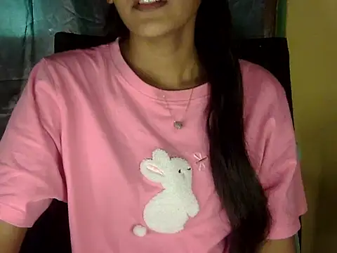 zara Khan0 online show from December 2025 04:24:01 AM