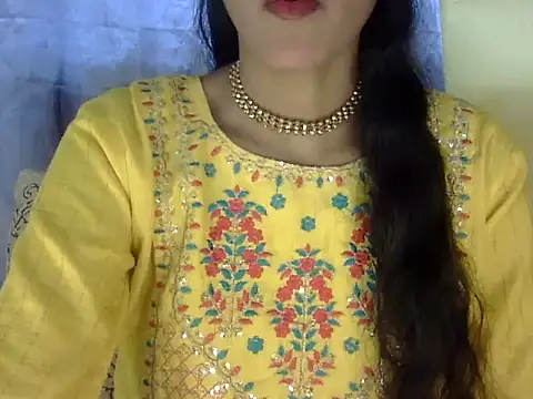 zara Khan0 online show from September 2025 02:05:01 PM
