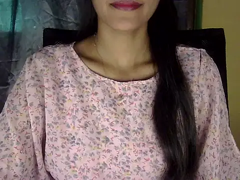 zara Khan0 online show from November 2025 03:10:01 AM