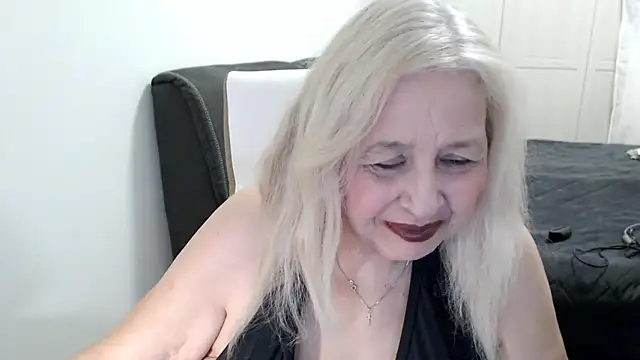 SusiLifeXXX online show from April 2026 08:15:01 PM