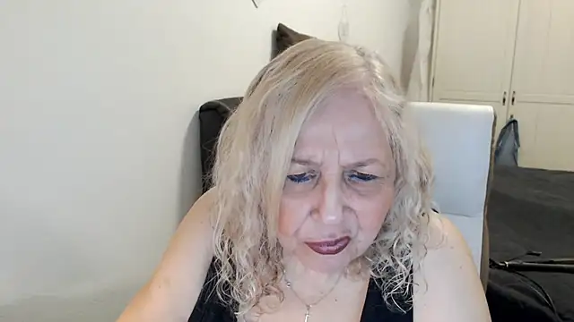 SusiLifeXXX online show from May 2026 07:54:01 PM