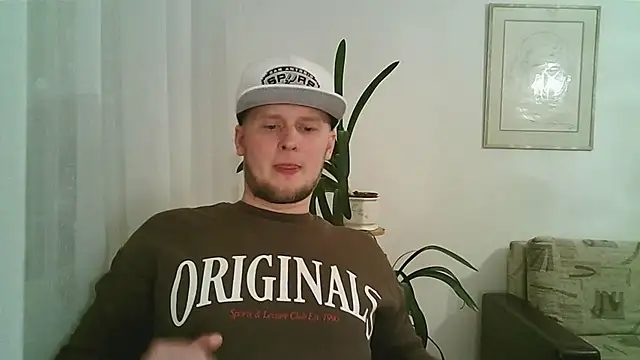 Dartanjanas13 online show from November 2025 09:15:01 PM