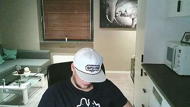 Snapshot of Dartanjanas13 chatting on October 2025 04:48:02 PM Dartanjanas13 online show from October 2025 04:48:02 PM
