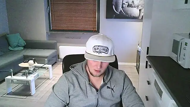 Dartanjanas13 online show from November 2025 08:02:01 PM