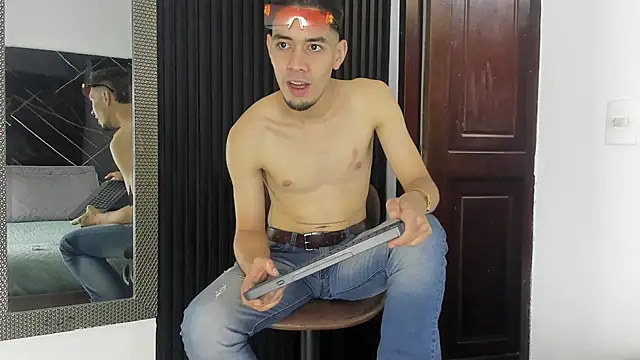  Axel 09 online show from April 2026 03:47:01 PM